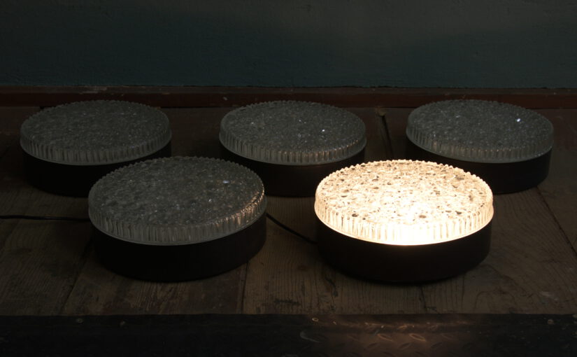 staff disc lamps