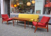 teak sofa 60er jahre dänischer stil / fantastisches 60er jahre teak sofa. sehr gute qualität. mit schlaf-/daybedfunktion. guter originalzustand, stoff ist nicht mehr ohne makel, kann aber … teak sofa 60er jahre dänischer stil
