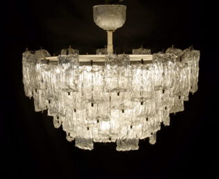 barovier & toso chandelier / exceptional chandelier by murano master glassmakers barovier & toso around 1960 (one of the oldest familybusiness in the world – … barovier & toso chandelier