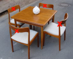 kleiner esstisch teak 60s / kleiner dänischer teak-esstisch, mit ausziehfunktion, ca. 85 x 85cm. sehr schöner original vintagezustand. kleiner esstisch teak 60s