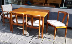 teak esstisch, design h. kjærnulf denmark / 3x beautiful johannes andersen ‚juliane‘ teak chair for vamo møbelfabrik 1962, denmark, each 260€. 1x sehr seltener johannes andersen teak-armchair … teak esstisch, design h. kjærnulf denmark
