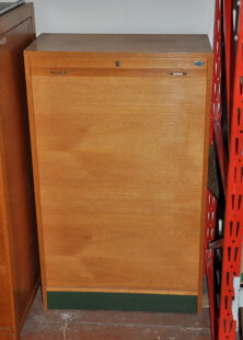 rollschrank 50er, messinggriffe