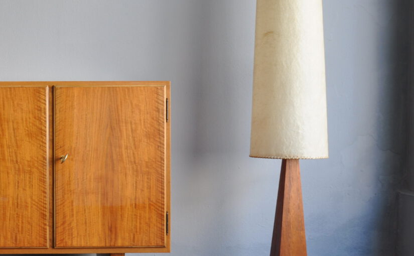 60s teak pyramid floorlamp