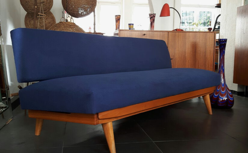 50s daybed attr. walter knoll