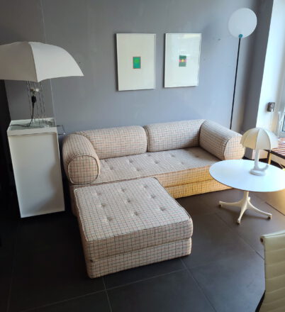 80s sofa/daybed linen pinstripe / super 80s sofa/daybed 185/80cm in wonderful blue ’n‘ red pinstripe linen. its folded, so you have the double for sleeping. … 80s sofa/daybed linen pinstripe