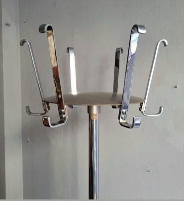 coatrack ‚bauhaus‘ mücke&melder