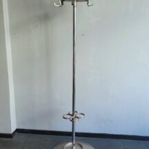 coatrack ‚bauhaus‘ mücke&melder