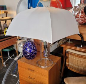 tischleuchte ‚umbrella‘ (gijs bakker) 1973 / design gijs bakker for artimeta 1973, netherlands. mod. ‚umbrella‘. height ca. 73,5 cm, Ø 75 cm. tischleuchte ‚umbrella‘ (gijs bakker) 1973