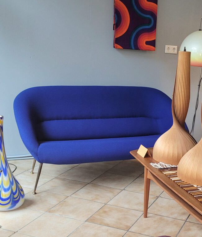 organic 60s sofa