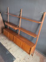 poul cadoius ‚royal system‘ shelving