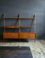 poul cadoius ‚royal system‘ shelving